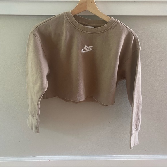 Nike | Tops | Nike Tan Neutral Crewneck Cropped Raw Hem Sweatshirt |  Poshmark